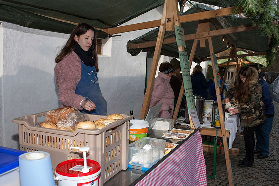 %_tempFileNameAdventmarkt2019%20(49)%