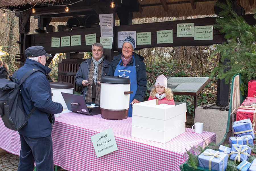 %_tempFileNameAdventmarkt2019%20(50)%