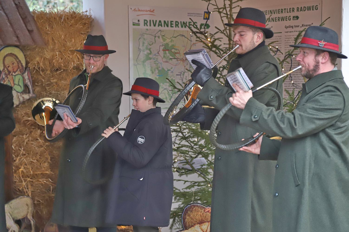 %_tempFileNameAdvent%202024%20(122)%