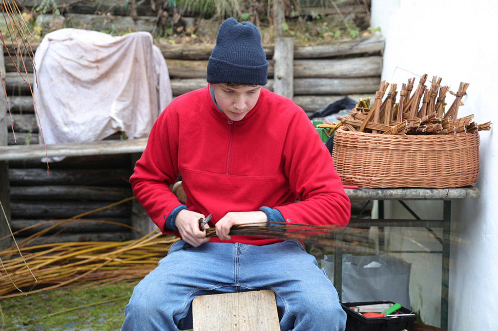 %_tempFileNameAdvent%20Raschala%202025%20(42)%