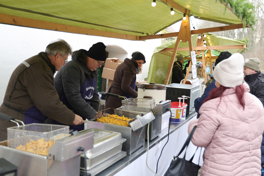 %_tempFileNameAdvent%20Raschala%202025%20(66)%