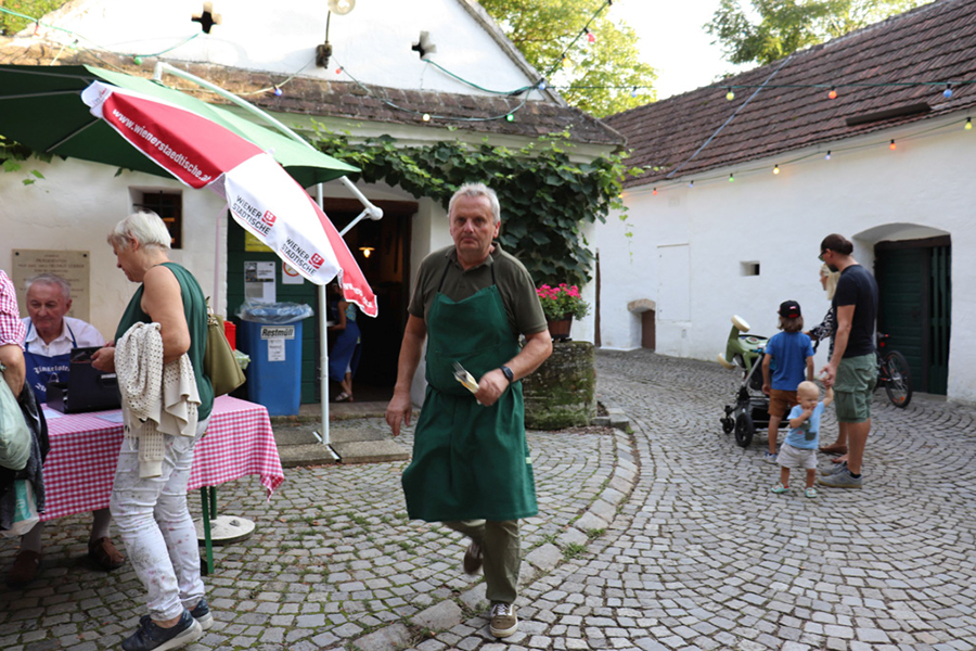 %_tempFileNameRingelreihn%20270822%20(49)%